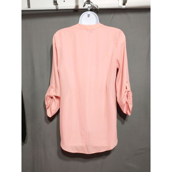 Peach flowy top size medium - Picture 3 of 4
